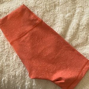 Lululemon size 6, Wunder train 8” shorts.